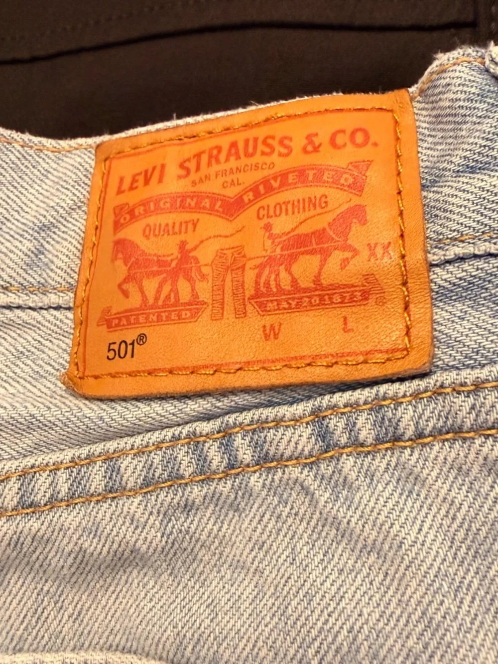 LEVI'S 501 Denim Distressed Cut Off Jean Shorts 29